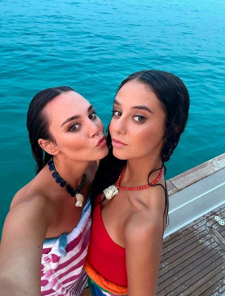 Rocío Laffón Molina y Victoria Federica