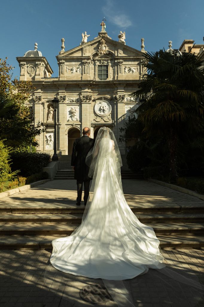 Boda Madrid iglesia de Santa Bárbara