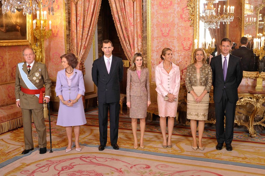 Reyes FElipe y Letizia el 12 de octubre de 2011