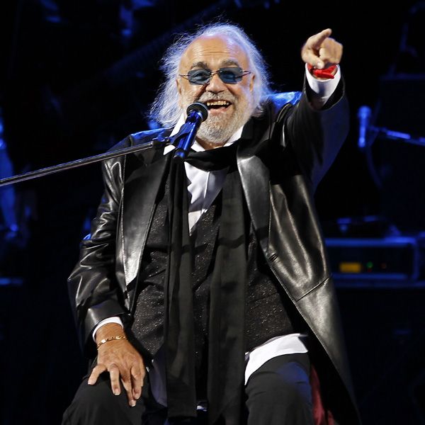 El cantante en uno de sus últimos conciertos en Tashkent, Uzbekistán (2012) 