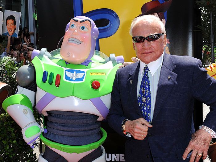 Buzz Aldrin en el estreno de 'Toy Story'