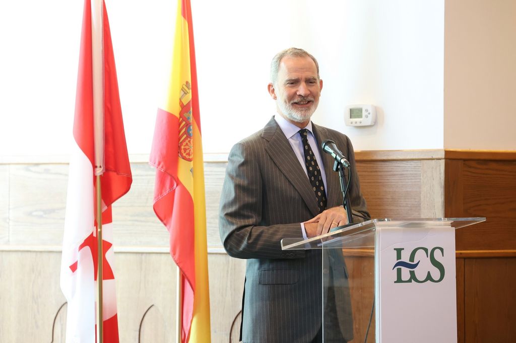 El rey Felipe en su regreso al Lakefield College School, en Canadá