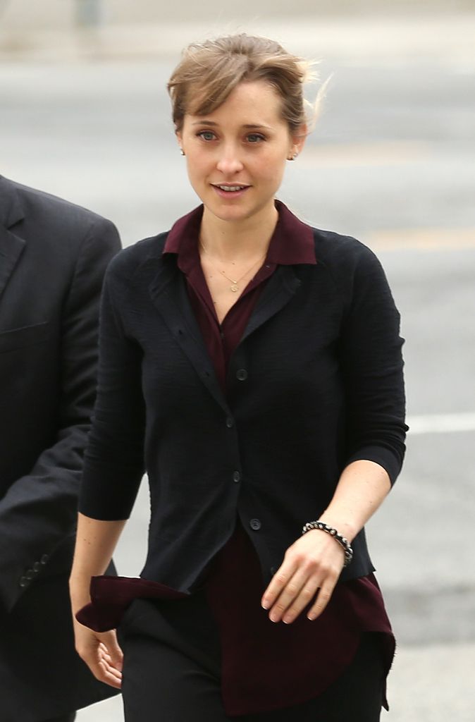 Allison Mack, conocida por interpretar a Chloe Sullivan en Smallville, fue condenada a tres años de prisión por su implicación en la secta sexual NXIVM y quedó en libertad en 2023
