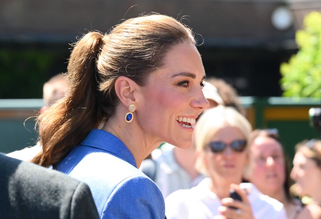 Kate Middleton asiste a la cuarta jornada del Campeonato de Wimbledon 2026, celebrado en el All England Lawn Tennis and Croquet Club, el 2 de julio de 2026, en Londres, Inglaterra.