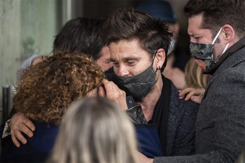 David Bisbal, Rosa y el resto de compañeros de 'OT1', una piña en el funeral por Álex Casademunt