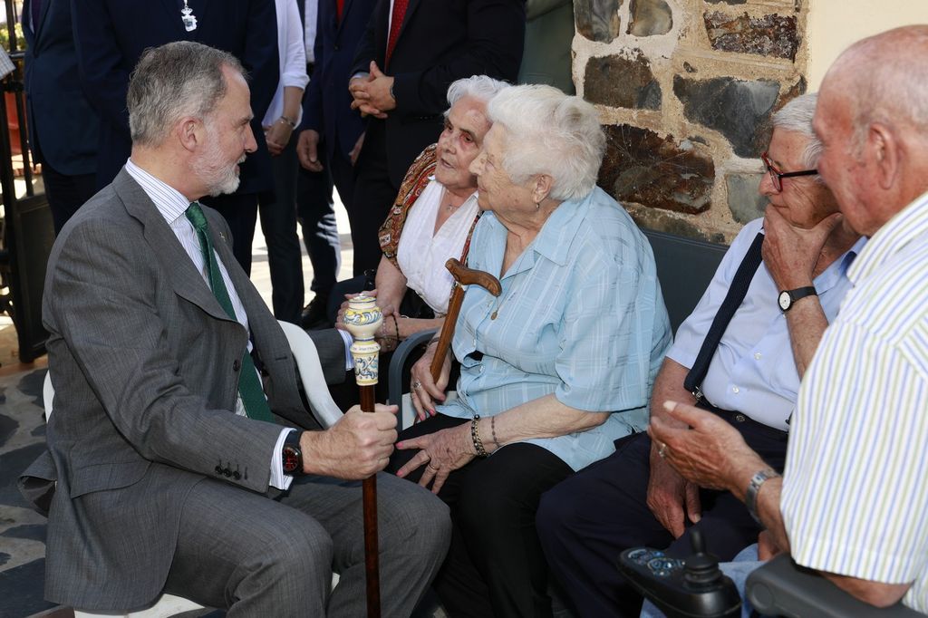 Los reyes Felipe y Letizia visitan Guadalupe (Cáceres) 