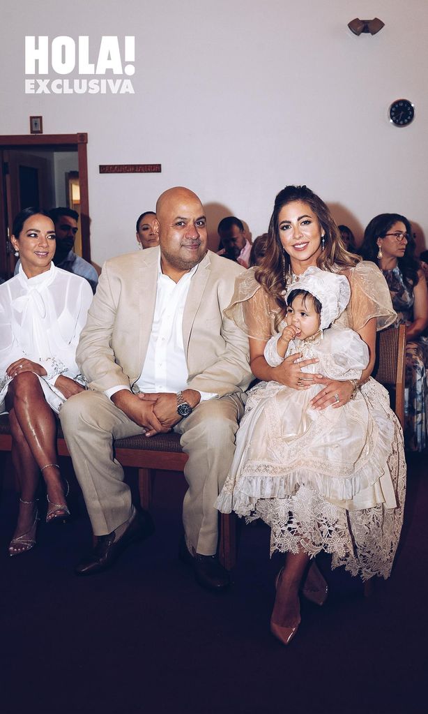 chiquibaby celebra el bautizo de su hija capri blu