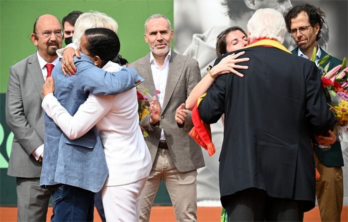Homenaje a Manolo Santana en Marbella