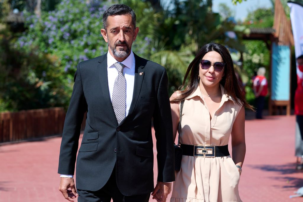 Pedro Cavadas junto a su mujer, Naima, con quien contrajo matrimonio en una íntima ceremonia civil celebrada en Valencia en 2021