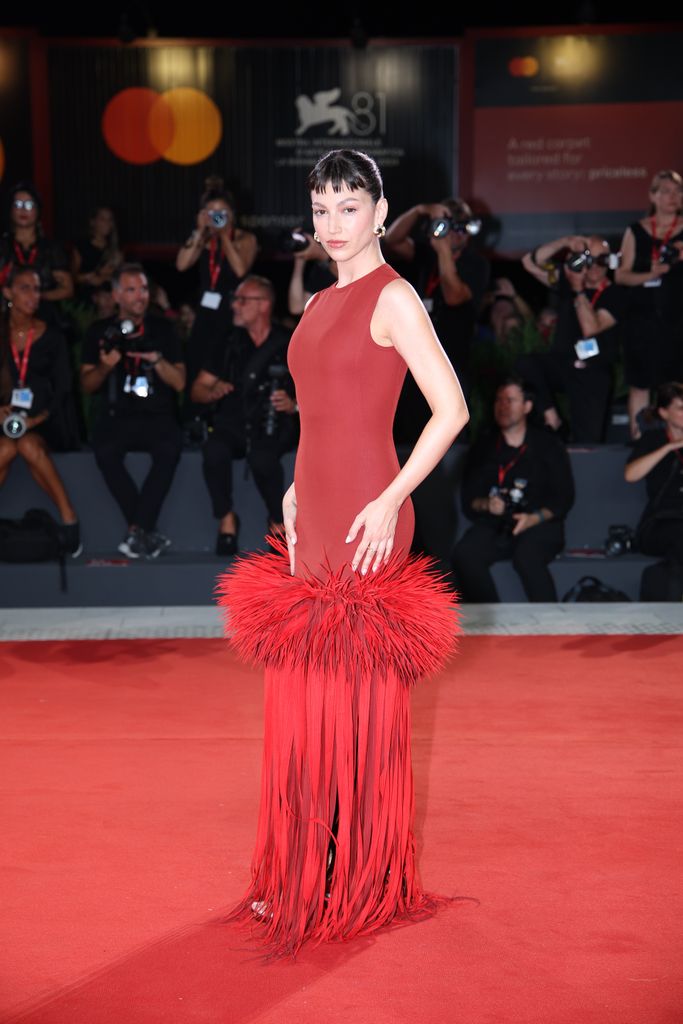 Úrsula Corberó en el estreno de el jockey en venecia