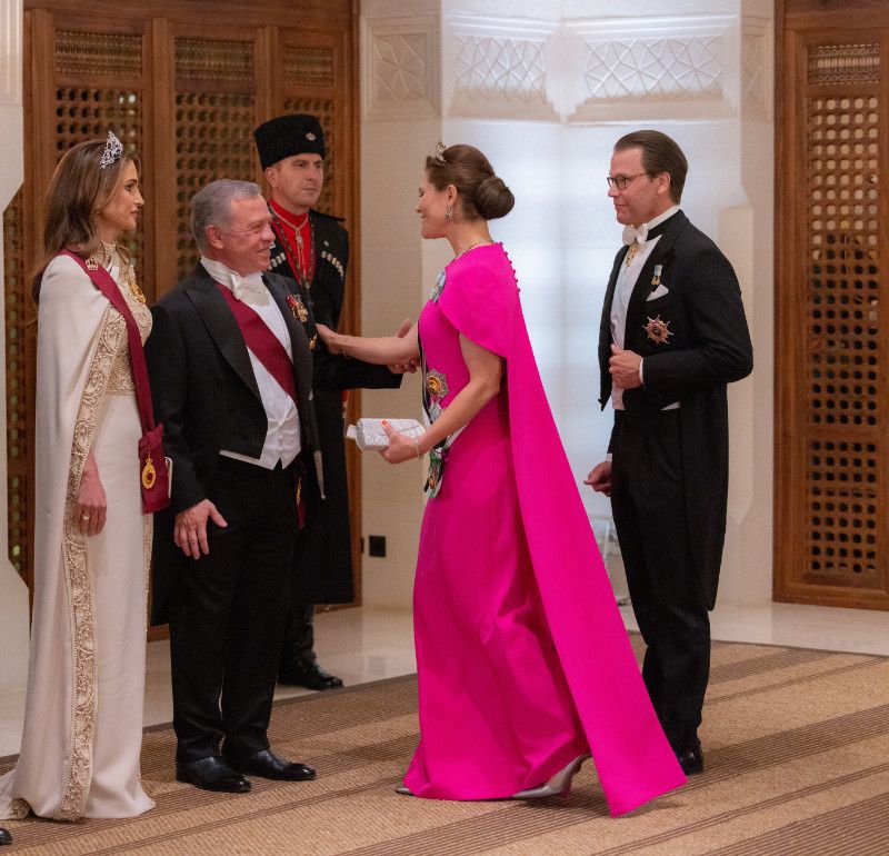 Victoria y Daniel de Suecia con Abdalá y Rania de Jordania