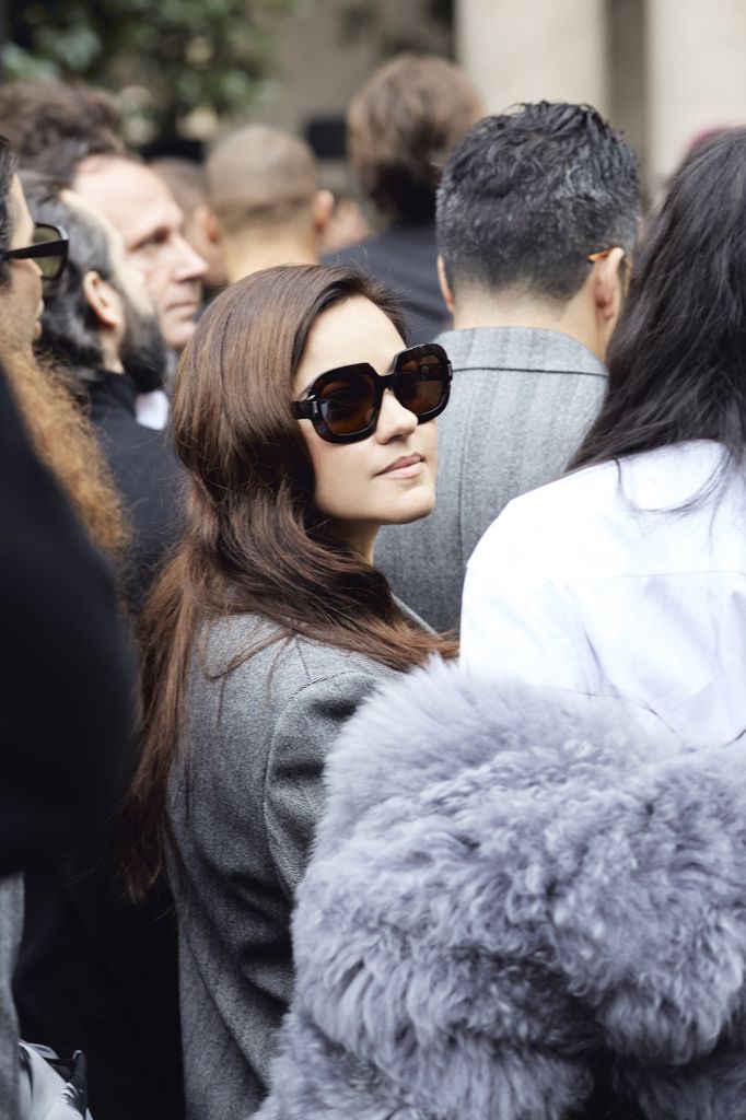 Maite Perroni lució espectacular durante su asistencia al defile de Ferragamo en Milán