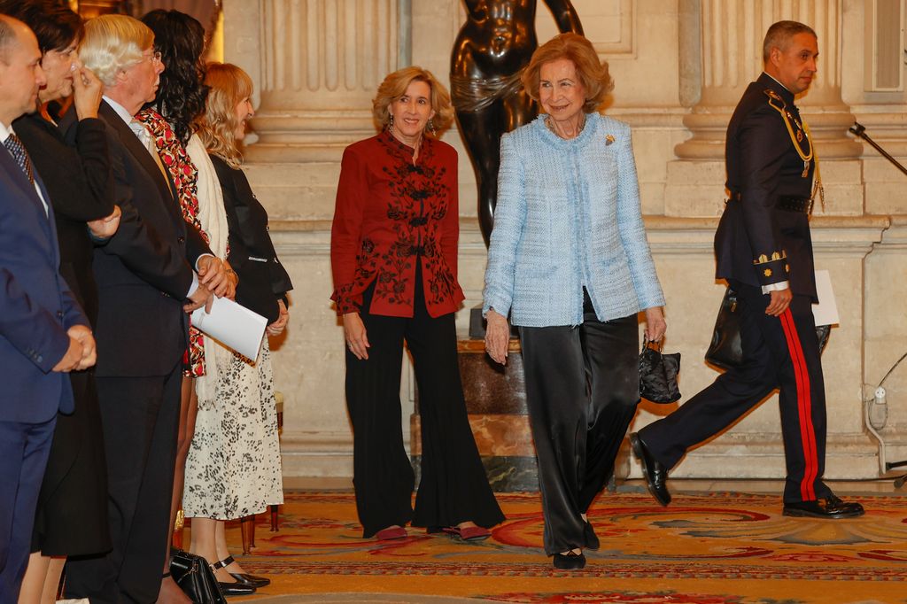 La sonrisa de la reina Sofía a su llegada al Palacio Real