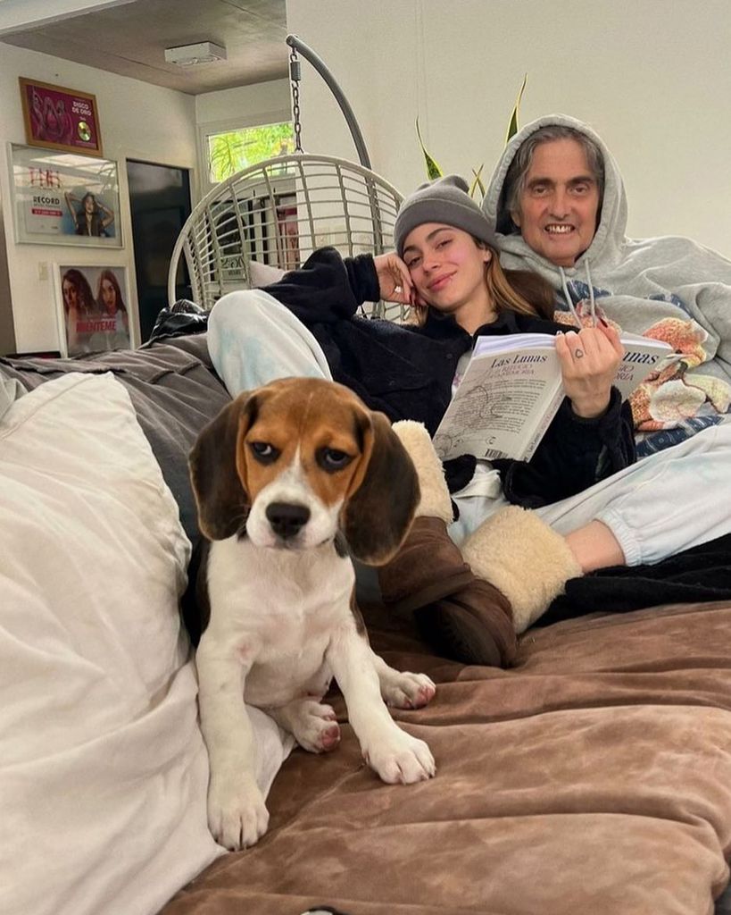 Tini y su padre Alejandro