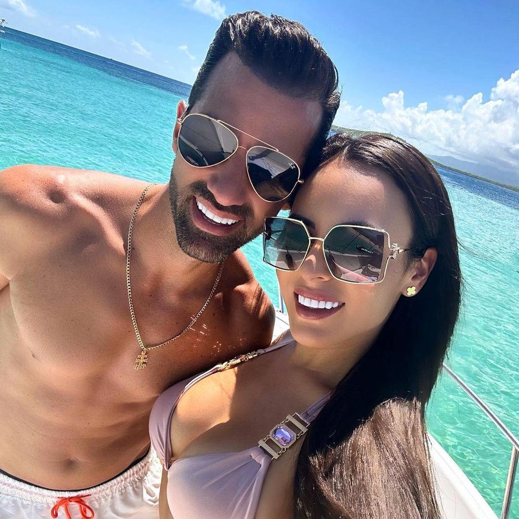 Toni Costa y Evelyn Beltrán