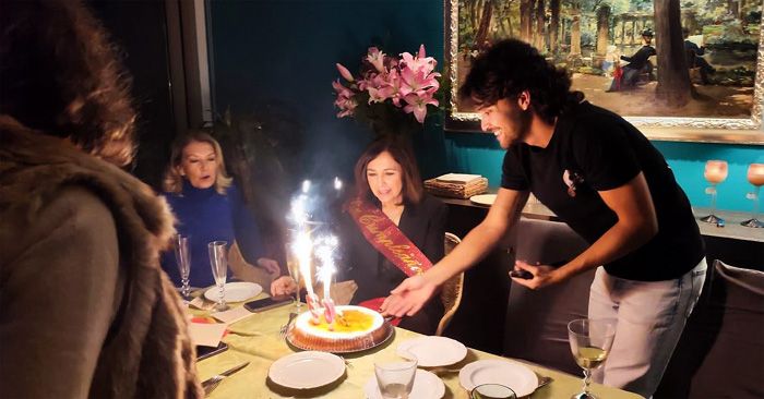 Isabel Gemio junto a su hijo Diego