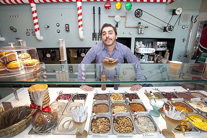 Jordi Roca, en su nueva heladería madrileña.
