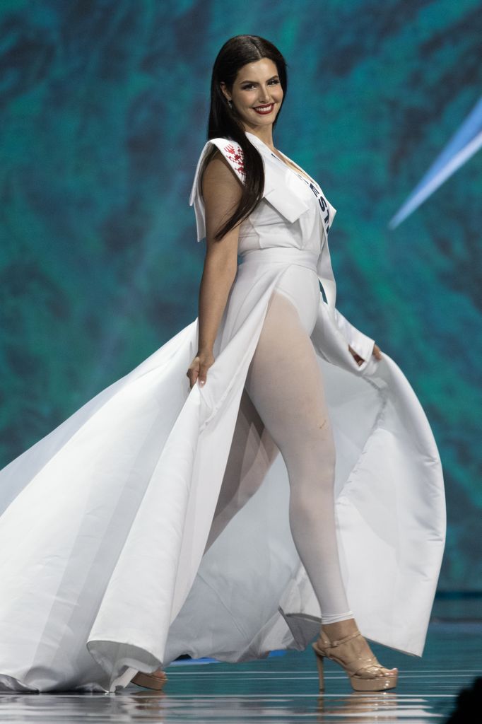 Miss Universe Palestine, Nadeen Ayoub, Señaló que no sólo ella, sino varios jueces y espectadores, cuestionaron cómo se desarrolló la votación