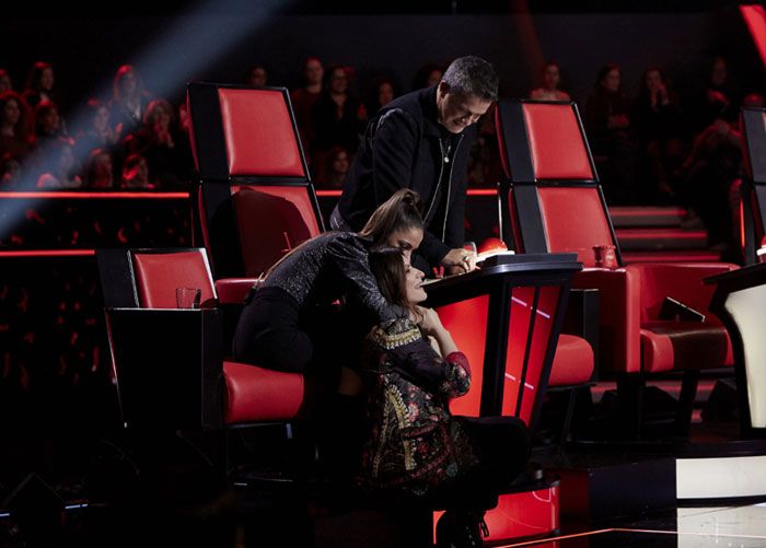 Laura Pausini, con sus compañeros de 'La Voz'