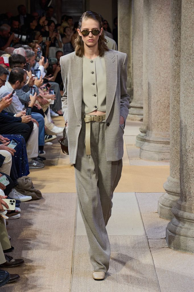 Giorgio Armani Primavera/Verano 2027 Colección Crucero Mujer