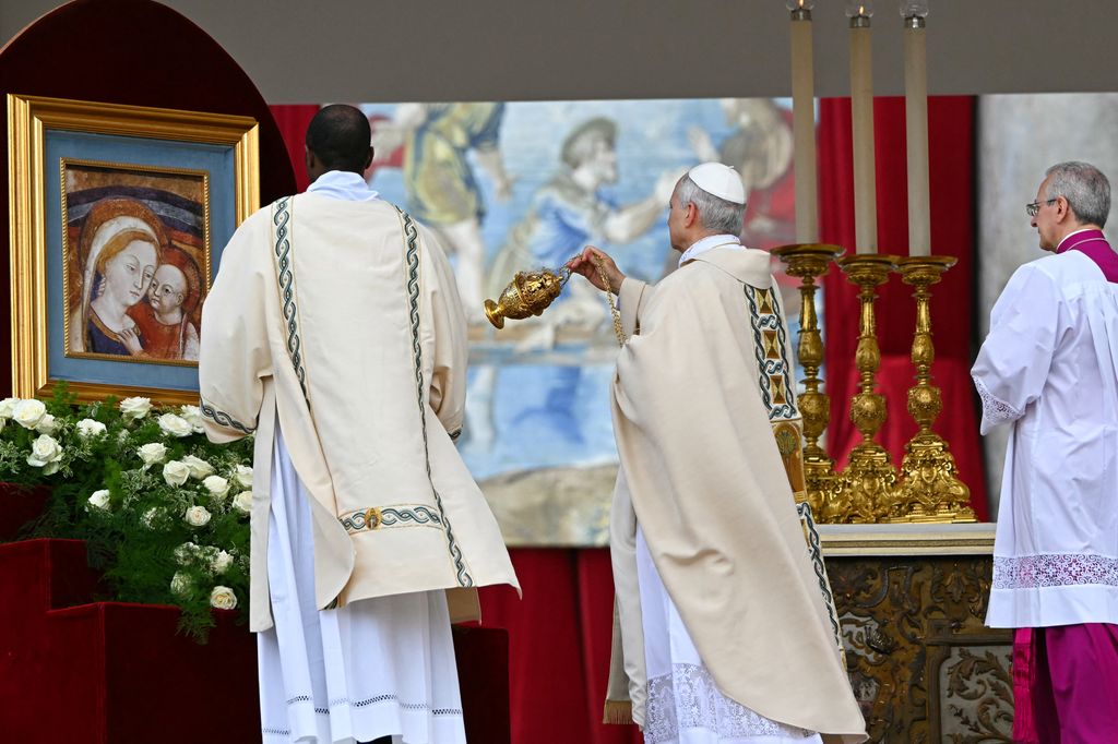 Entronización Papa León XIV