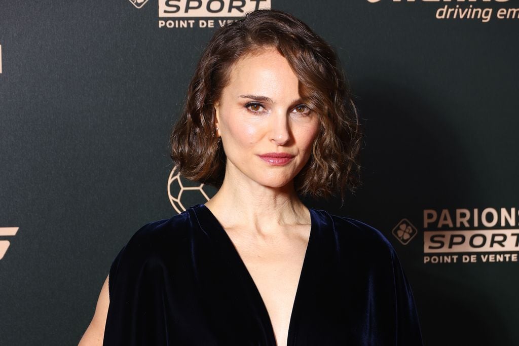 Natalie Portman en la 68ª edición de la gala del Balón de Oro en el teatro Chatelet de París