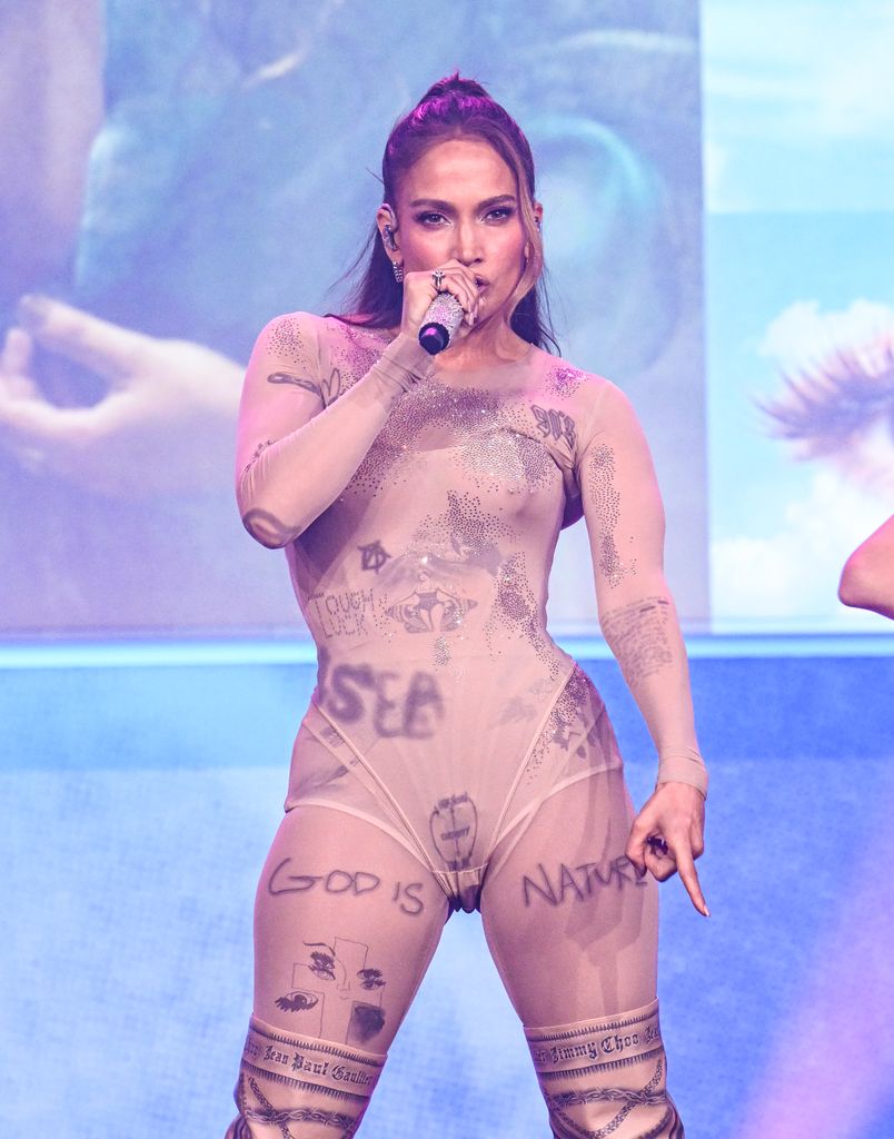 Jennifer Lopez en el 'Obsessed Fest' de Prime en Los Ángeles, California, 2026.