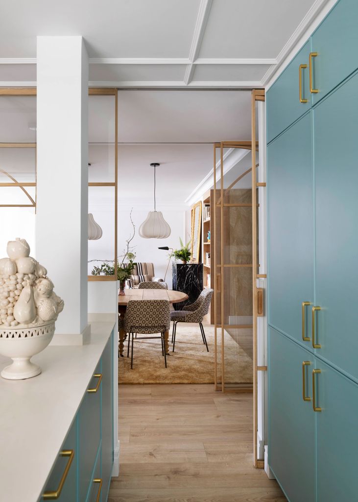 Cocina azul. 