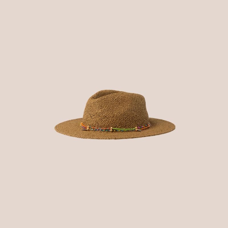 sombrero de rafia