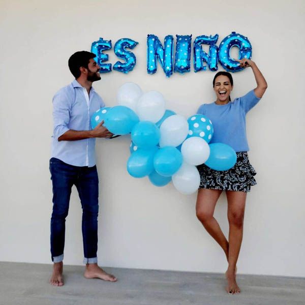 Paula Echevarría baby shower con globos