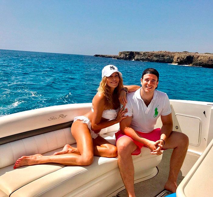 Ana Obregón con su hijo