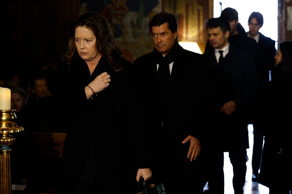 La princesa Alexia de Gracia  y su marido Carlos Morales Quintana entran en la catedral ortodoxa griega de San Andrés y San Demetrio de Madrid donde este sábado se celebrará un responso en memoria de la princesa Irene de Grecia, fallecida el jueves en Madrid a los 83 años.