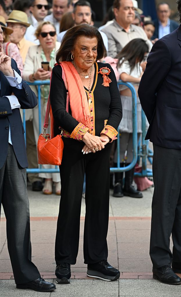 Pilar González del Valle, Marquesa de la Vega de Anzo, en la plaza de toros de las Ventas para asistir a la tradicional corrida de la Beneficencia, a 9 de junio de 2024