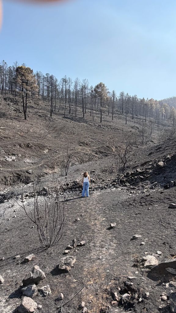 Paz Padilla, en la zona arrasada por los incendios