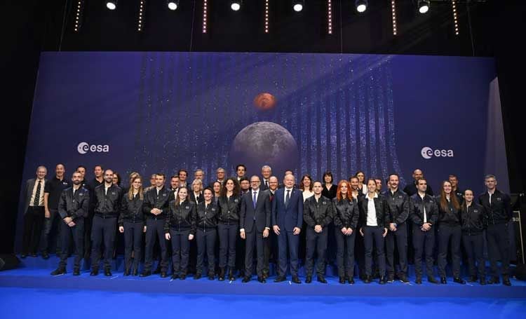 Astronautas 2022 de la ESA