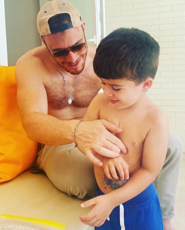 Te descubrimos al 'amor verdadero' de Kerem Bürsin