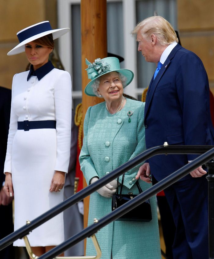 Trump, recibido por Isabel II en Buckingham