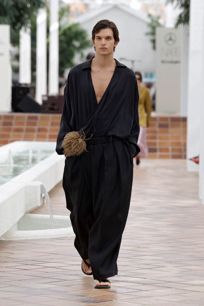 Adolfo Dominguez Primavera Verano 2027 Fashion Week Madrid