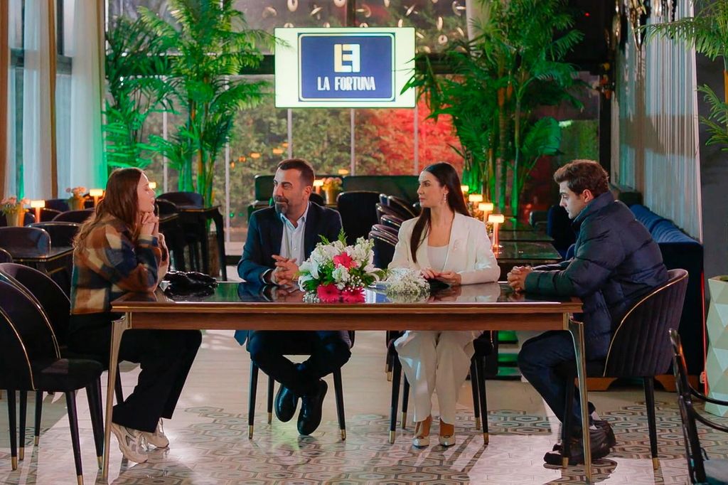 Avance de 'Hermanos': Yaman y Suzan se casan con Ömer y Lydia como testigos