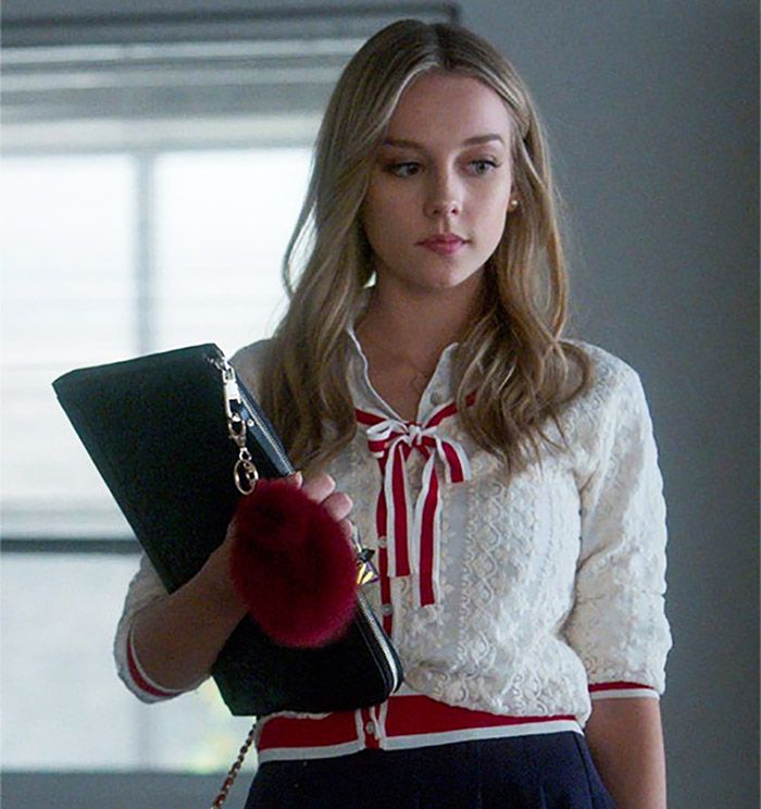 Ester Expósito en una escena de la serie 'Élite'