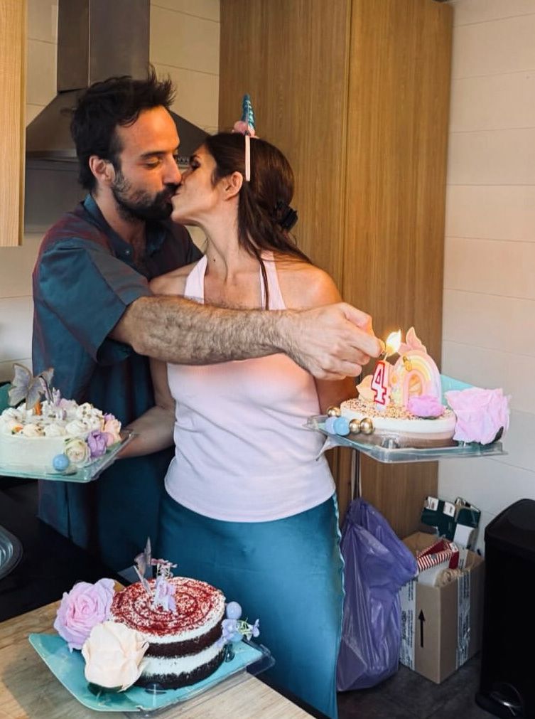 La actriz y su marido, Gonzalo Sierra, durante la fiesta