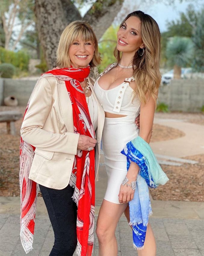 Olivia Newton-John y su hija, Chloe Lattanzi