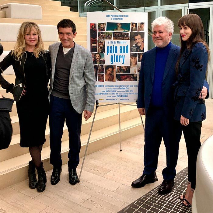 Antonio Banderas, Pedro Almodóvar, Dakota Johnson y Melanie Griffith