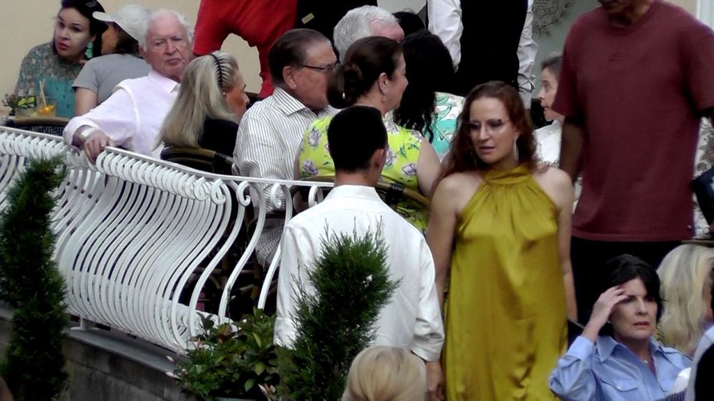 Imágenes tomadas en Capri, durante las vacaciones de Lalla Salma con sus hijos