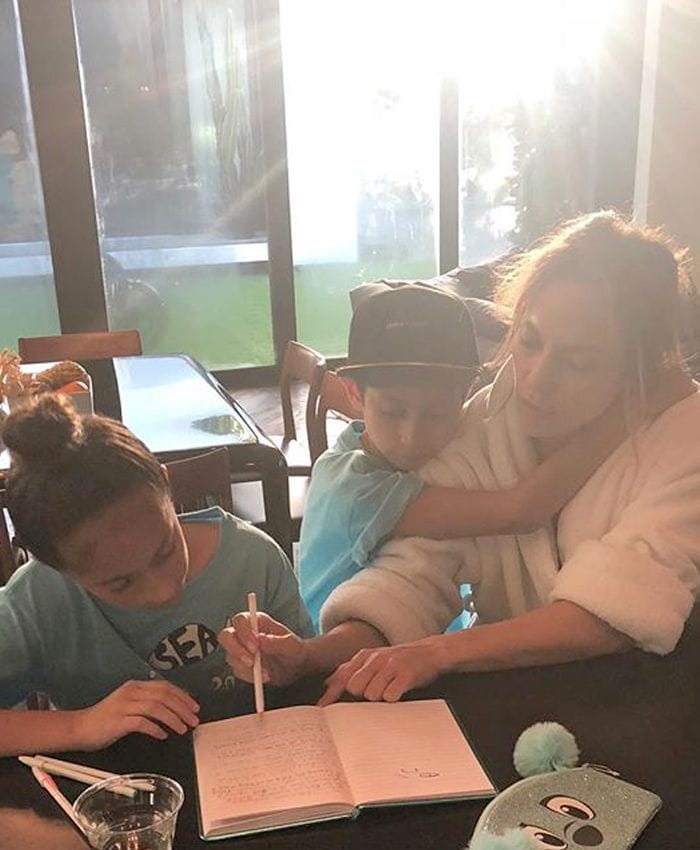 Marc Anthony y sus hijos