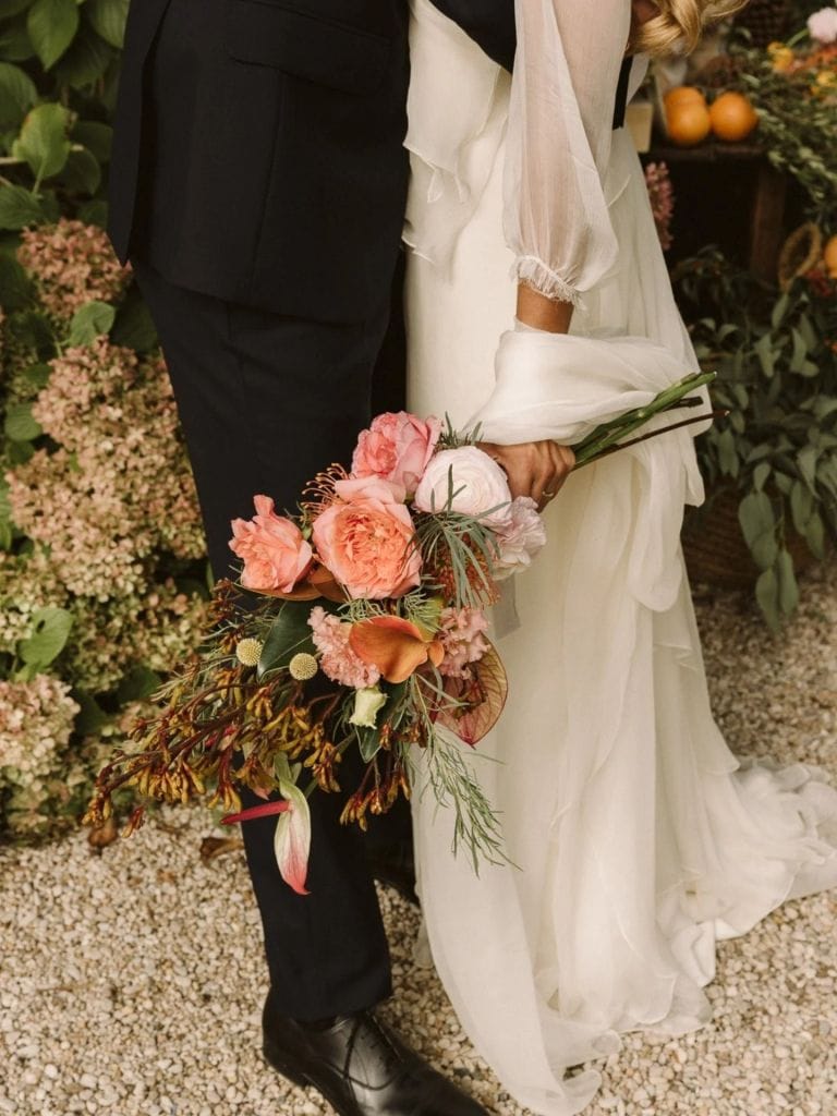 Ramos de novia de color rosa exótico