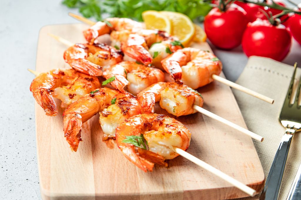 Puedes sustituir los langostinos por gambas, vieiras o dados de atún.