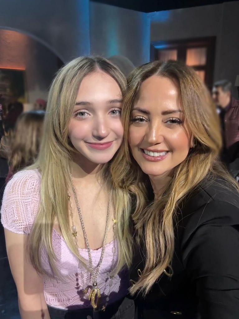 Andrea Legarreta y Nina Rubín