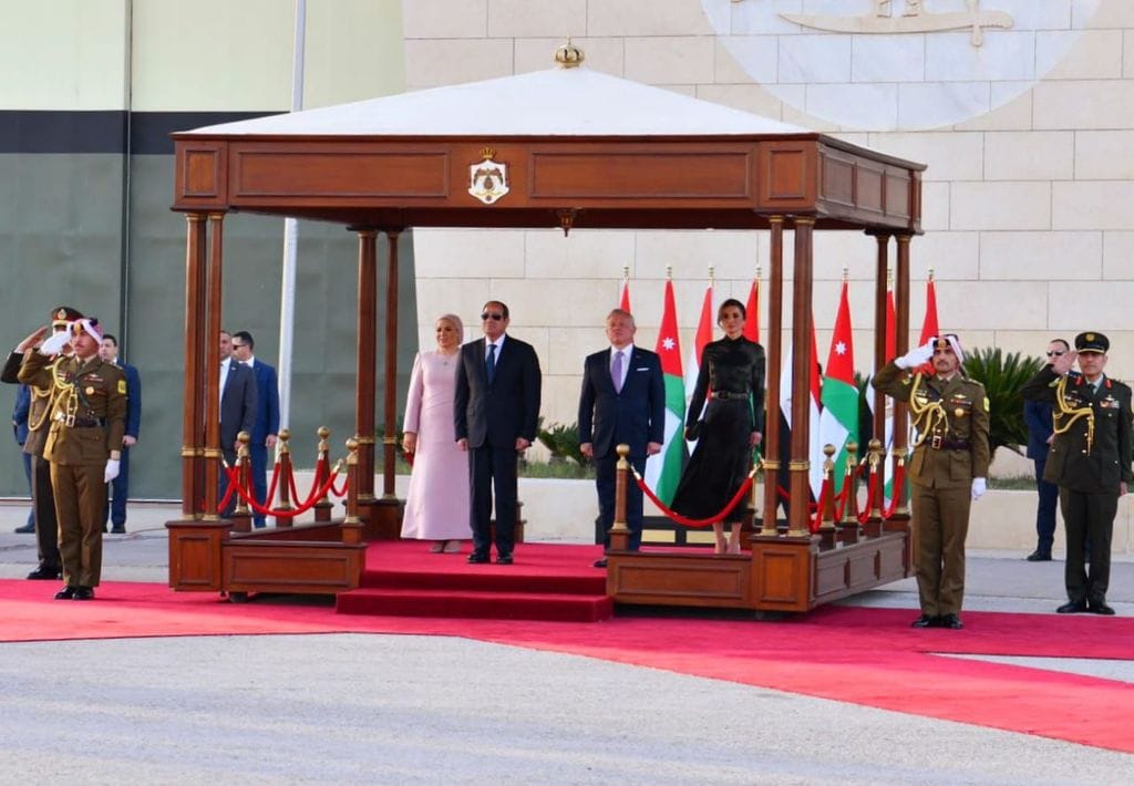 Ocupando un papel poco frecuente para ella en el exterior, durante un viaje oficial a Jordania en abril de 2024