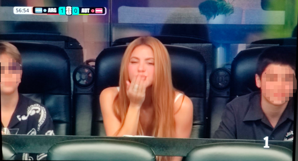 Shakira, acompañada de sus dos hijos en el Mundial